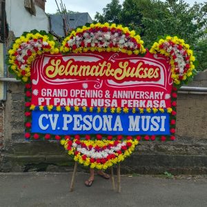 Bunga Papan Selamat Sukses 004